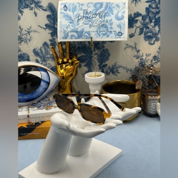 🆕 MIU MIU 🧿 NWOT Miu Regard Rectangular Sunglasses, Tortoiseshell, Beige Lens - Picture 7 of 16